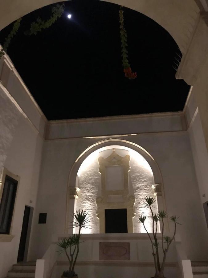 Palazzo Cariddi Bed and Breakfast Nardò Exteriör bild