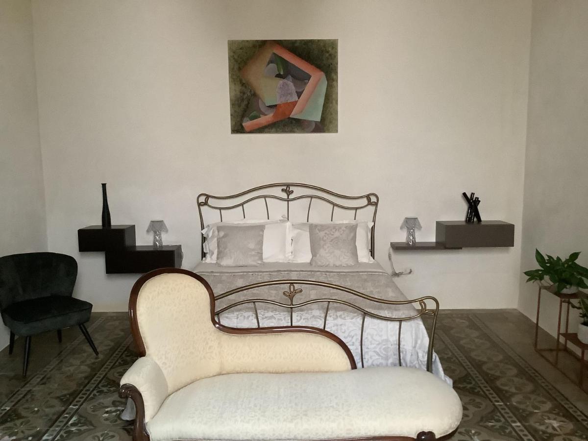 Palazzo Cariddi Bed and Breakfast Nardò Exteriör bild