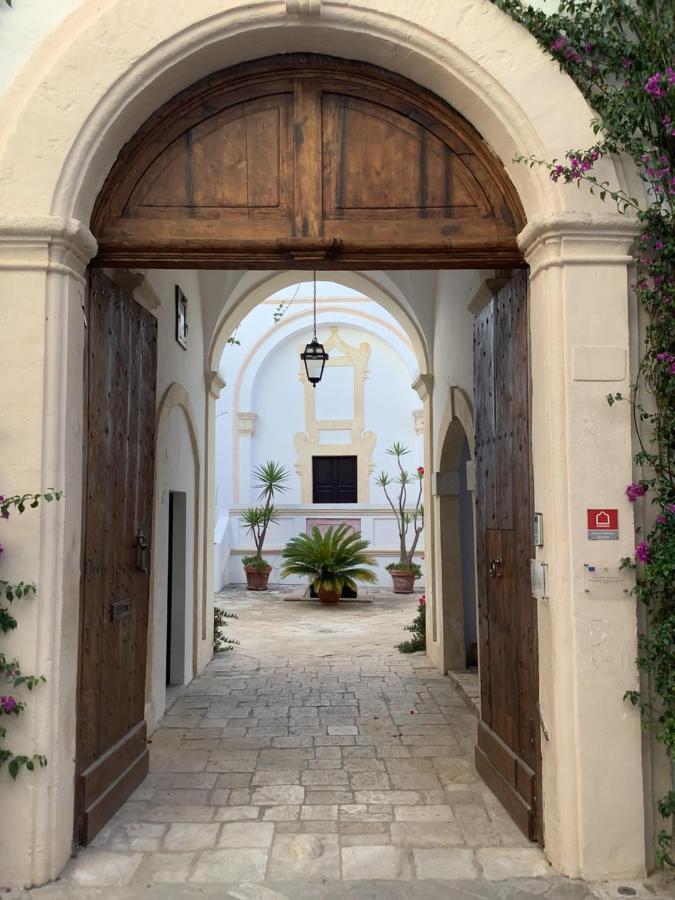 Palazzo Cariddi Bed and Breakfast Nardò Exteriör bild