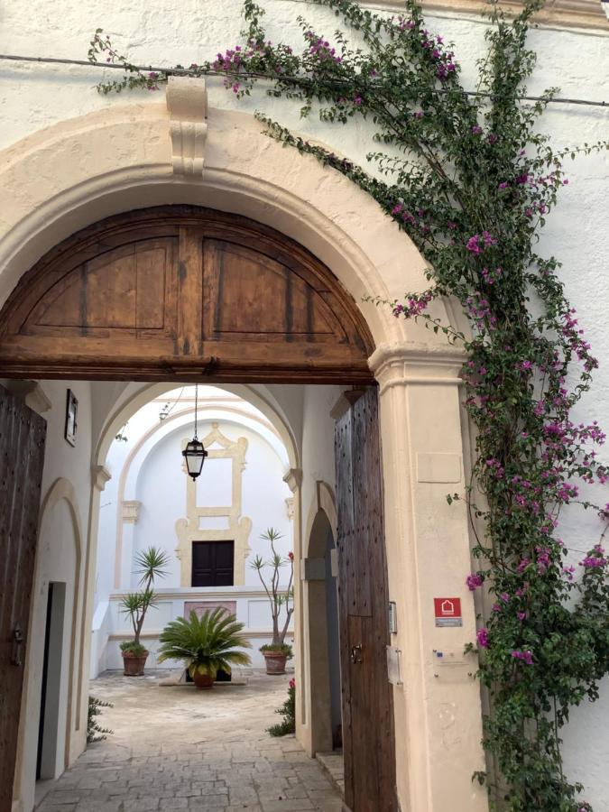 Palazzo Cariddi Bed and Breakfast Nardò Exteriör bild