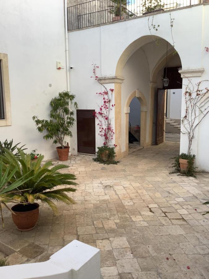 Palazzo Cariddi Bed and Breakfast Nardò Exteriör bild