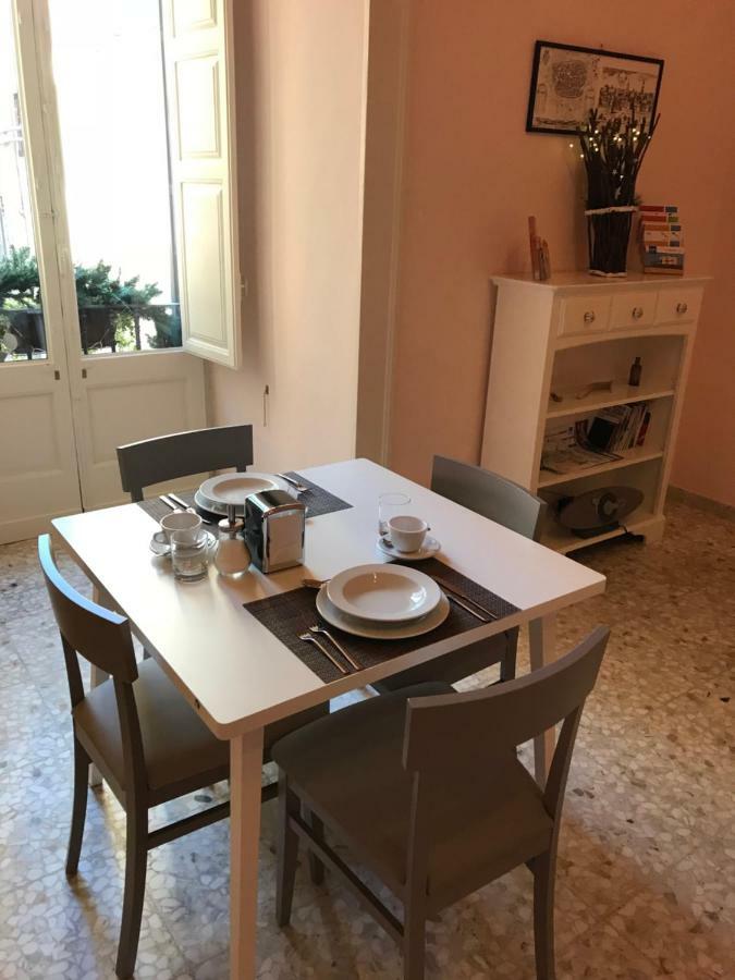 Palazzo Cariddi Bed and Breakfast Nardò Exteriör bild