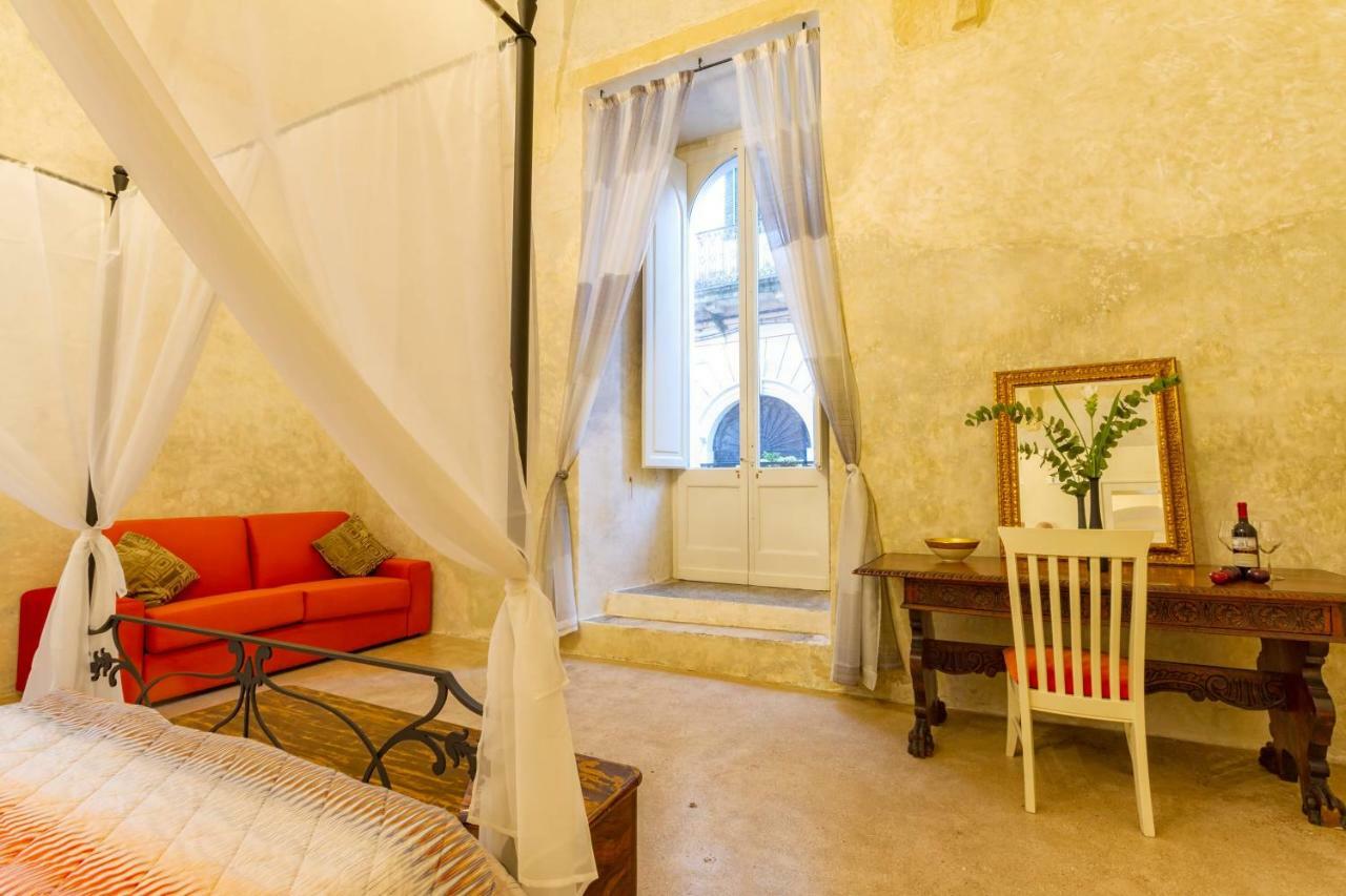 Palazzo Cariddi Bed and Breakfast Nardò Exteriör bild