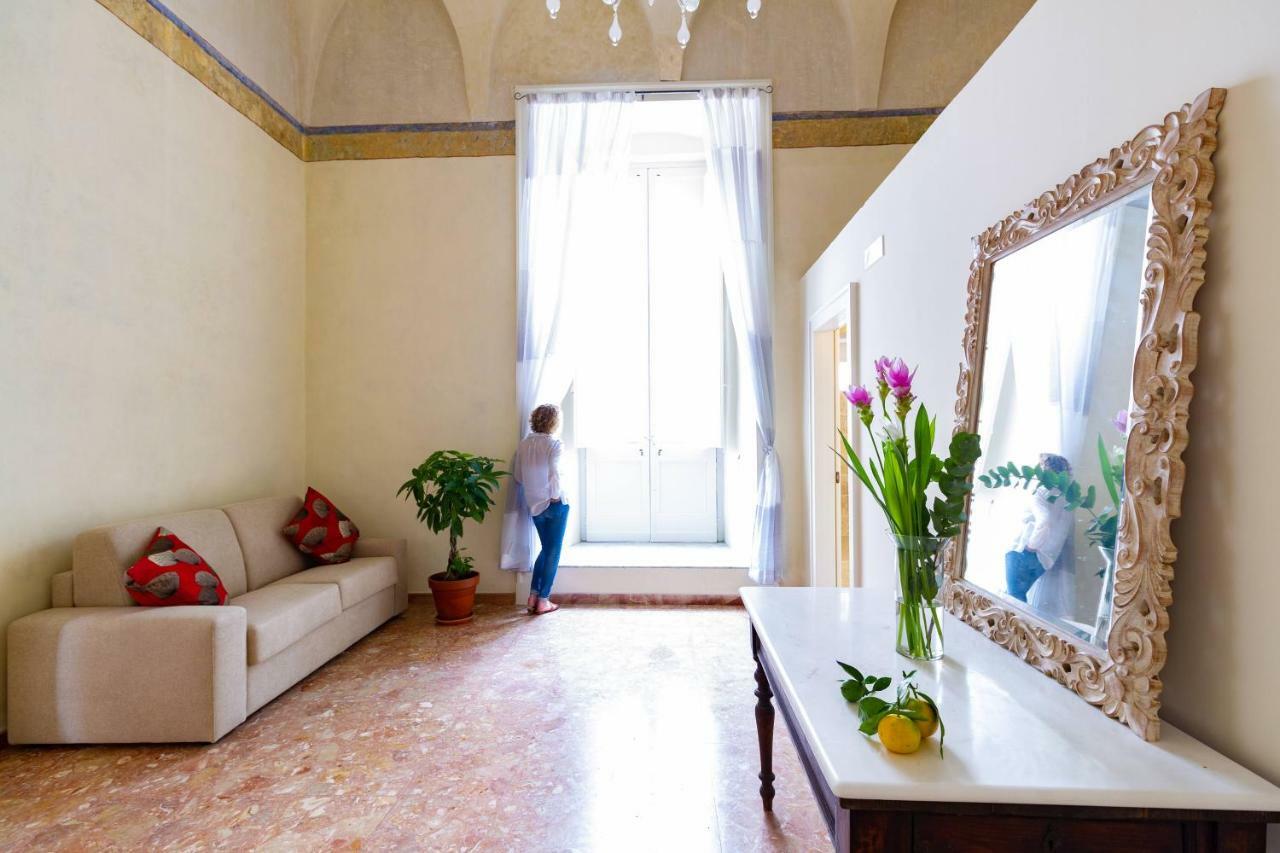 Palazzo Cariddi Bed and Breakfast Nardò Exteriör bild